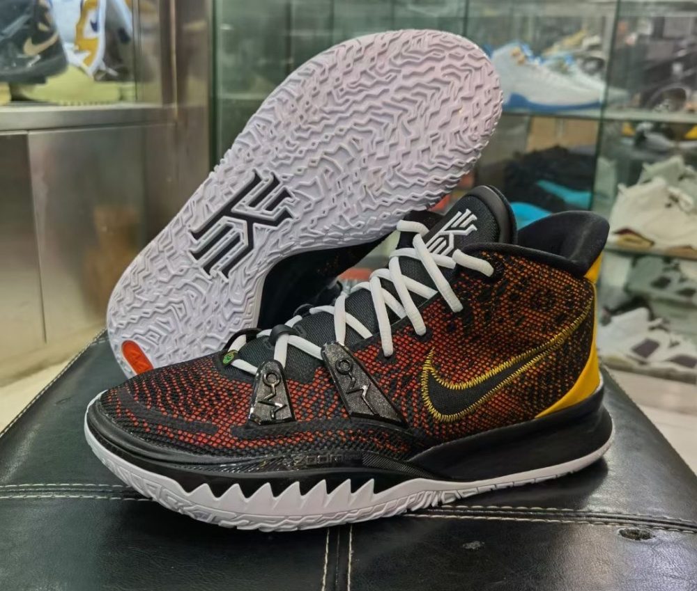 NIKE KYRIE 7 BY YOU 27cm カイリー-