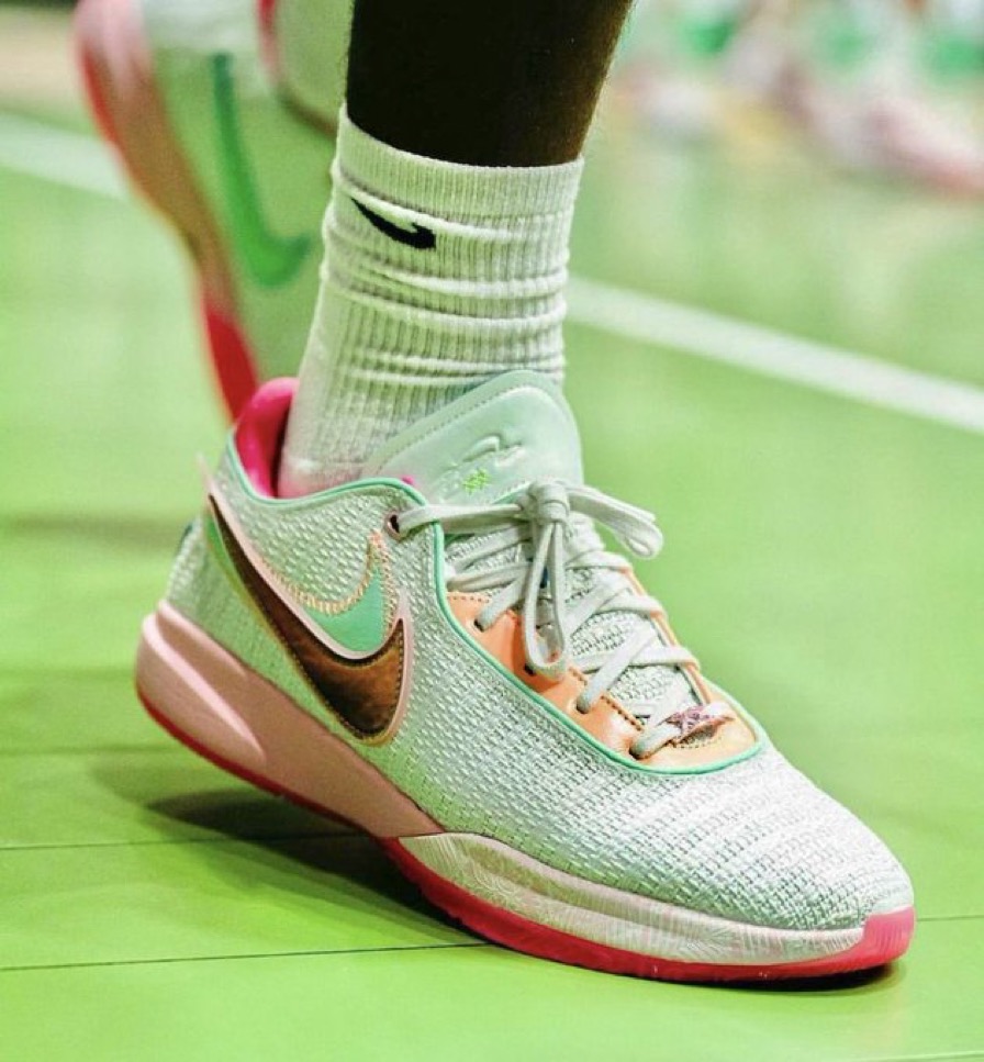 デビュー】Nike LeBron 20 | bbkicks-news